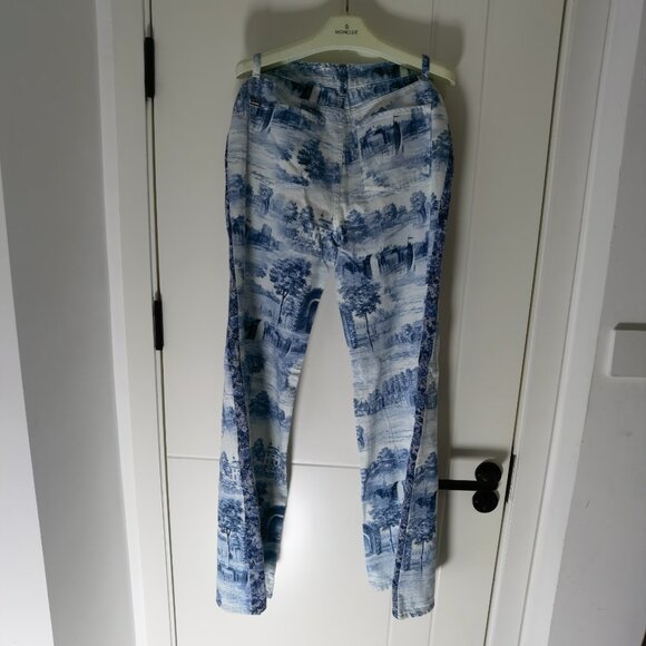 Alice + Olivia weezy printed jean - Picture 7 of 12